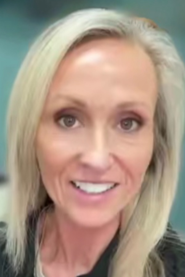 Cruise Brothers Travel Agent Jacquelyn Strickland